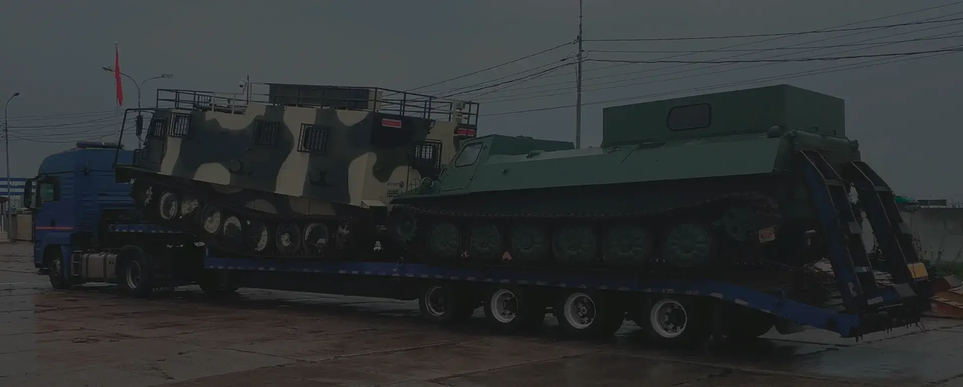 Транспортировка танков и ракет в поселке Большой Луг (Сибирский округ - Иркутская область) с соблюдением секретности.